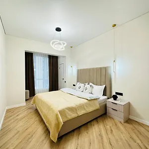  Апартаменты Comfort City, Lux